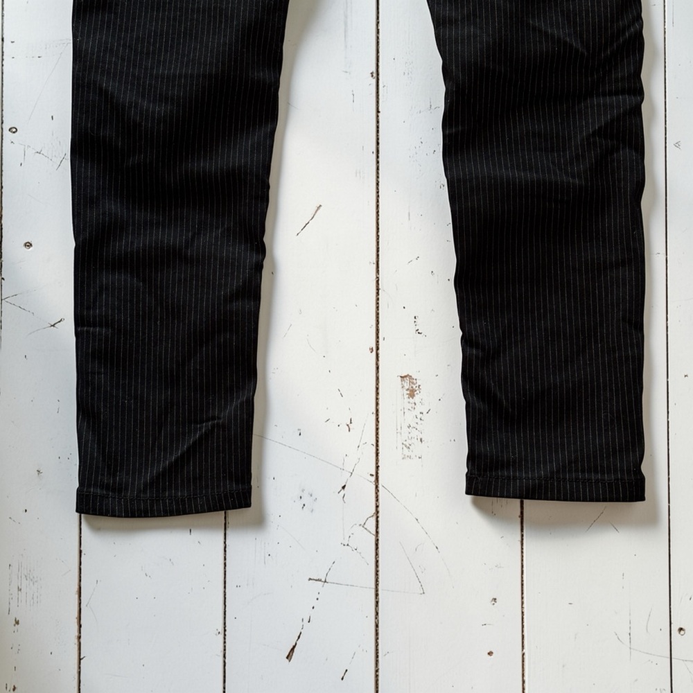 No Boundaries Black Pinstripe Skinny Pants Size L 11/13 Pull-On Stretch Career W - Picture 5 of 10